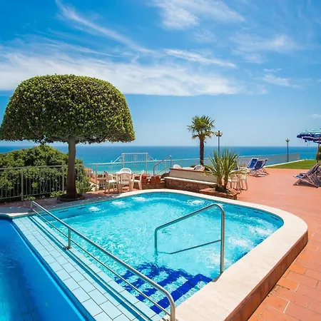 Apartment Classic In Pietra Ligure